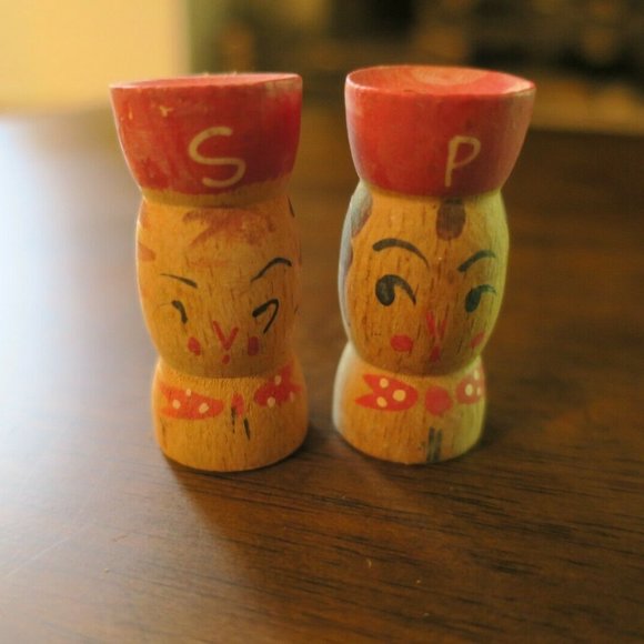 Vintage Wooden Family Hand Painted Salt & Pepper Set 4 Pairs Japan Orig. Box - Picture 11 of 12